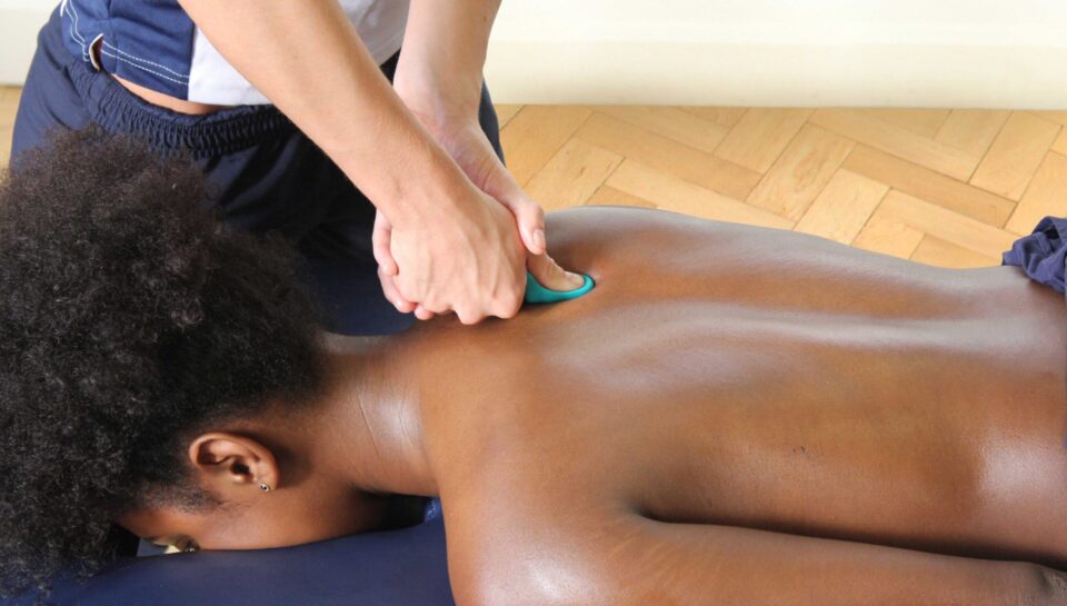 upper-back-massage1 upper-back-massage1